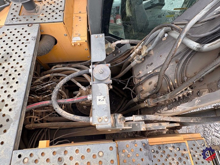 2017-volvo-ec300el-image-62