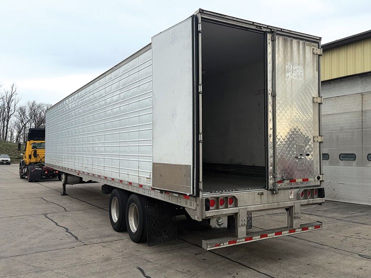 2016-great-dane-everest-ss-image-2