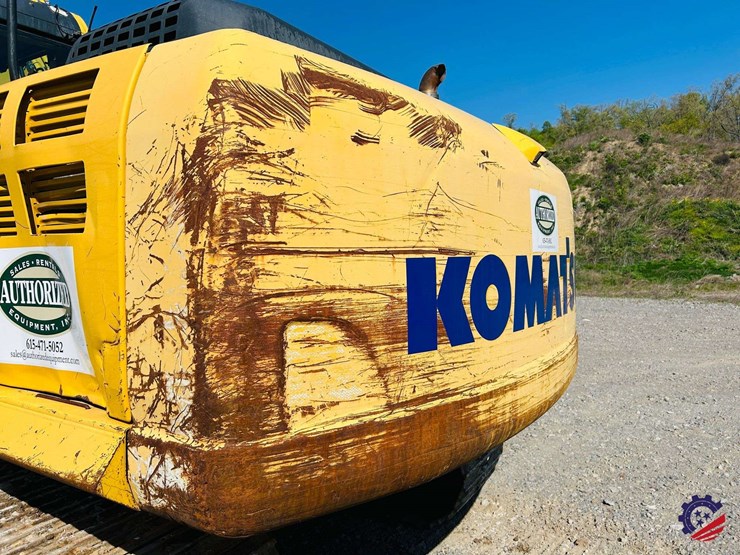 2015-komatsu-pc210-lc-image-92