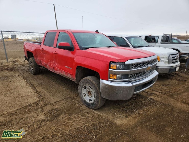 2019-chevrolet-silverado-2500hd-image-4