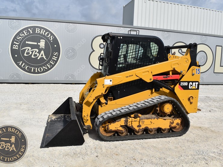 2017-caterpillar-259d-image-5