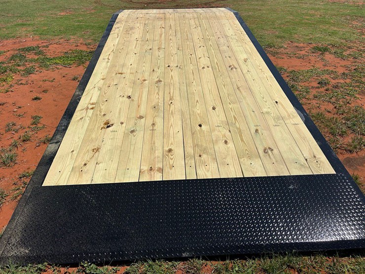 2026-x-star-loading-dock-image-4