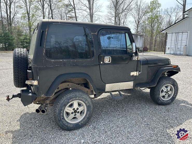 1994-jeep-wrangler-image-17