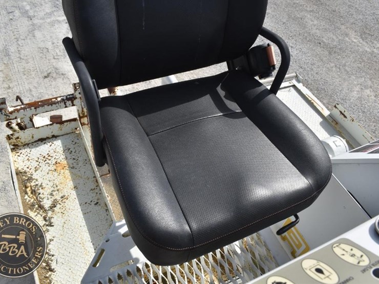 2005-international-durastar-4300-image-18