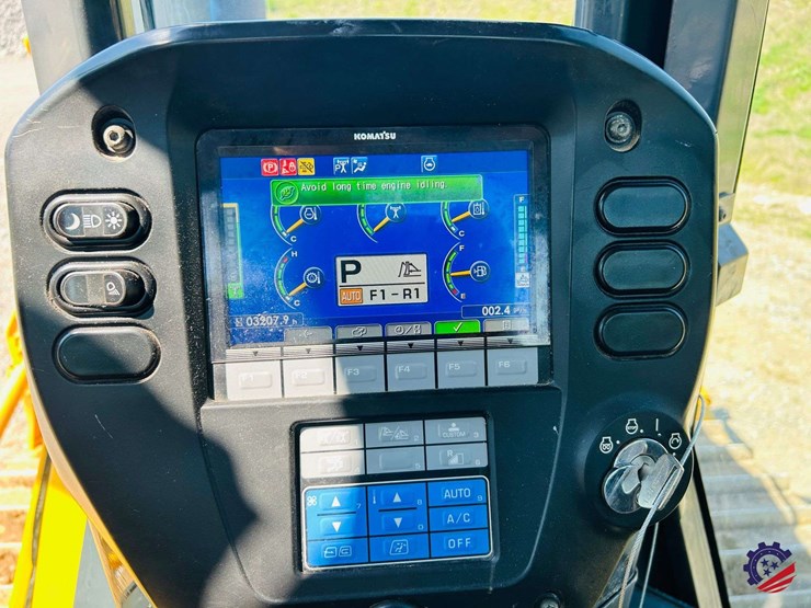 2022-komatsu-d65px-18-image-75