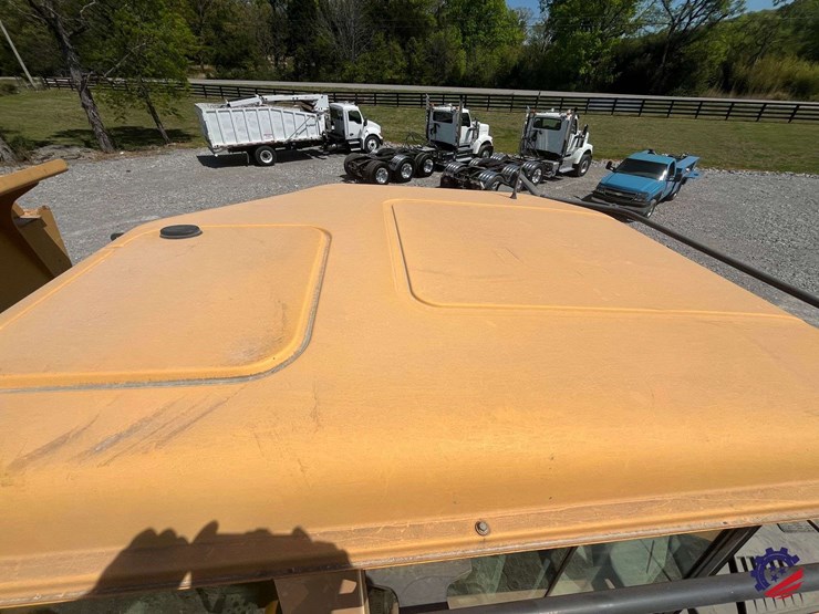 2012-volvo-a40f-image-48