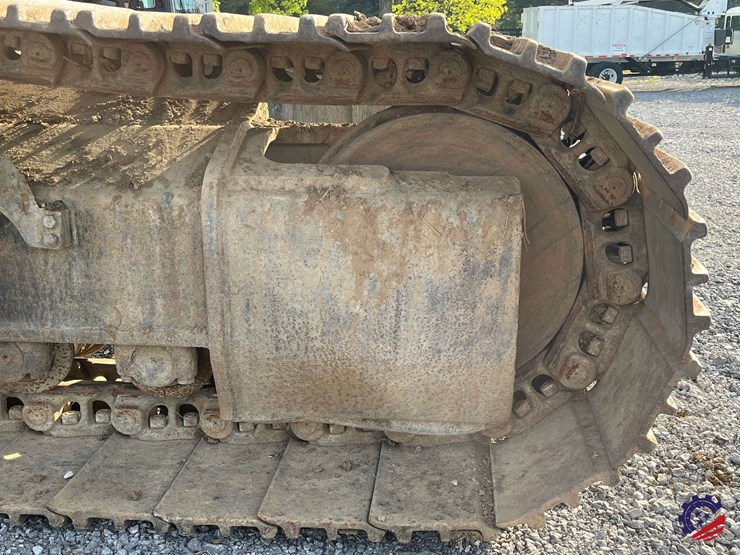 2010-caterpillar-345dl-image-13