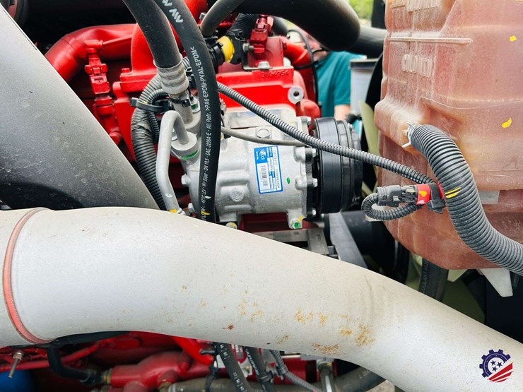 2024-international-lt62f-t/a-truck-tractor-image-77