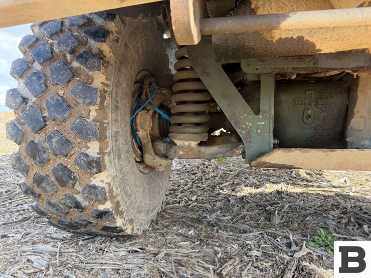 2002-oshkosh-mk23-image-11