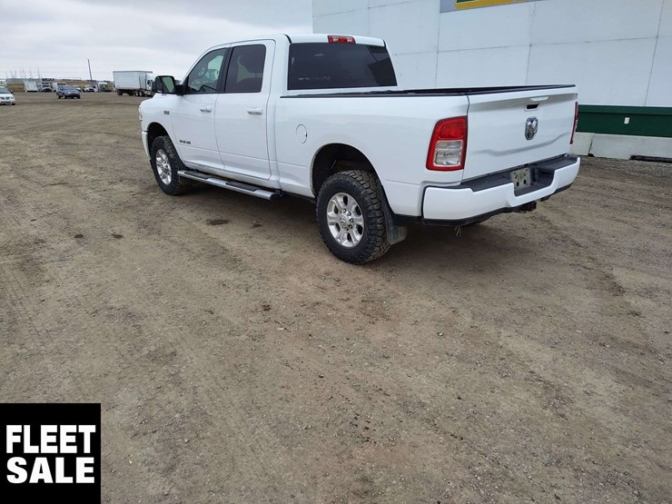 2019-dodge-2500-image-3