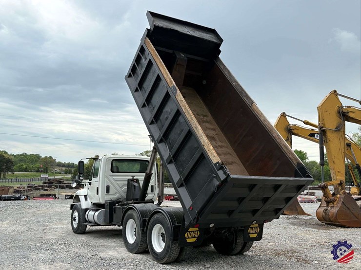 2007-international-sf525-t/a-dump-truck-image-92