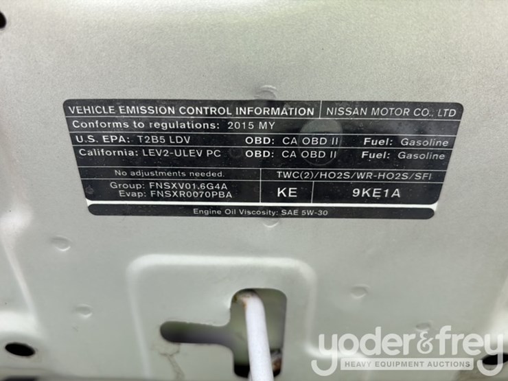 2015-nissan-versa-image-44