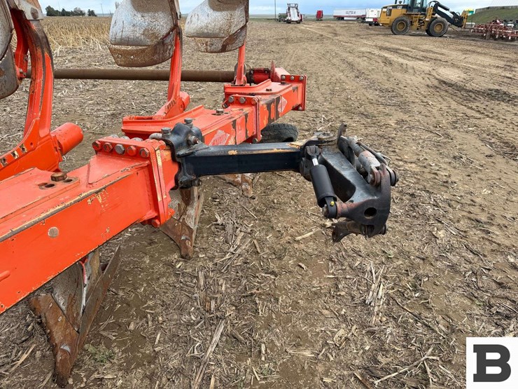 kuhn-multi-master-100dl-6-bottom-plow-image-18