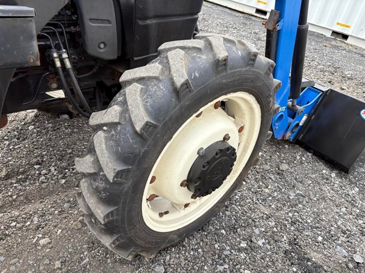 new-holland-45-image-22