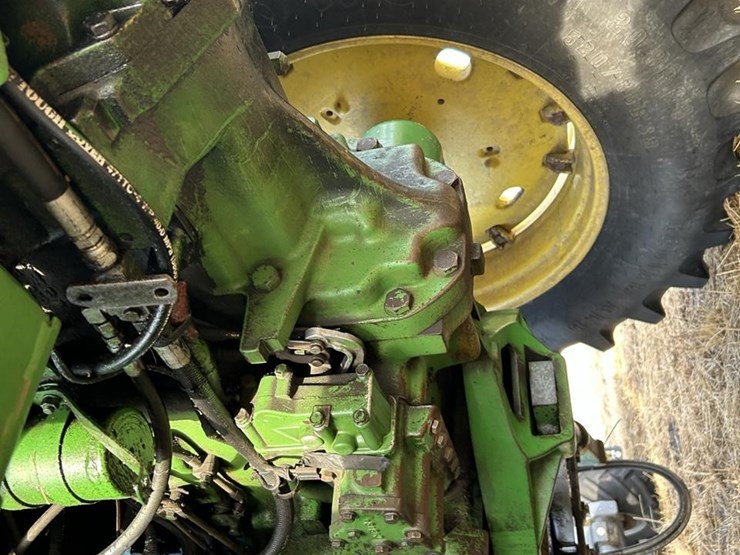 john-deere-4440-image-18