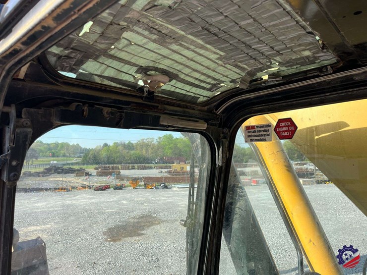 2010-caterpillar-345dl-image-76