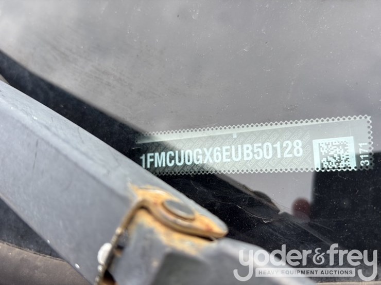 2014-ford-escape-image-34