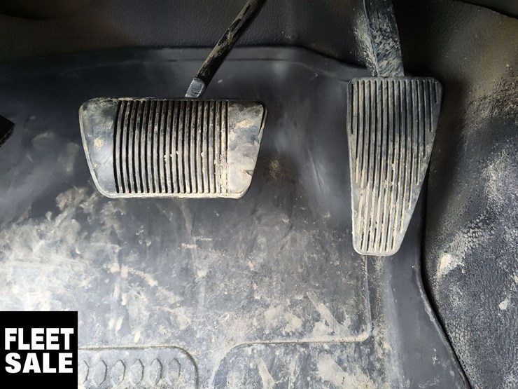 2016-dodge-2500-image-22