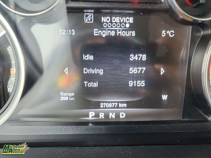 2016-dodge-1500-image-28