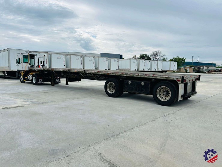 2000-transcraft-flatbed-trailer-t/a-flatbed-truck-image-3