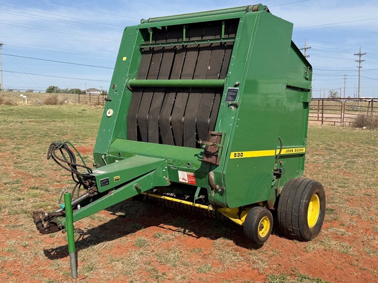 john-deere-530-image-11