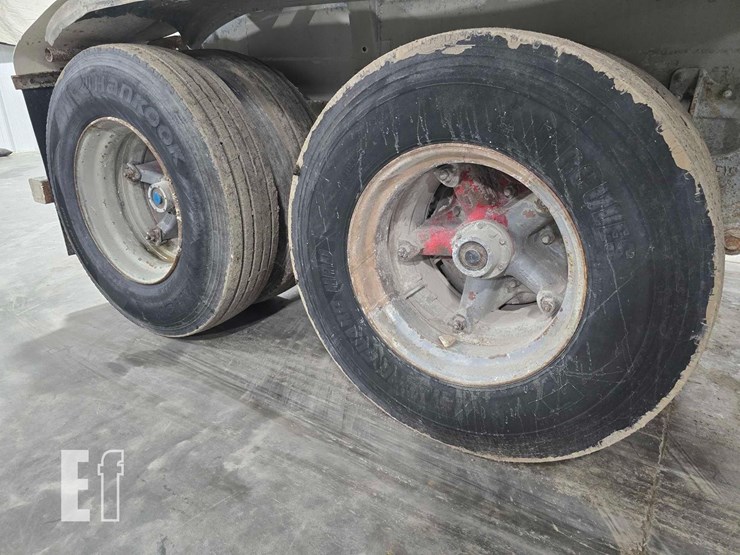 1974-1974-38-foot-tank-trailer-6238-image-21