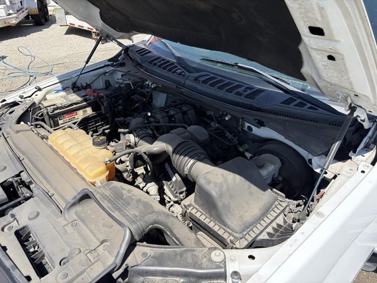 2016-ford-f150-image-6