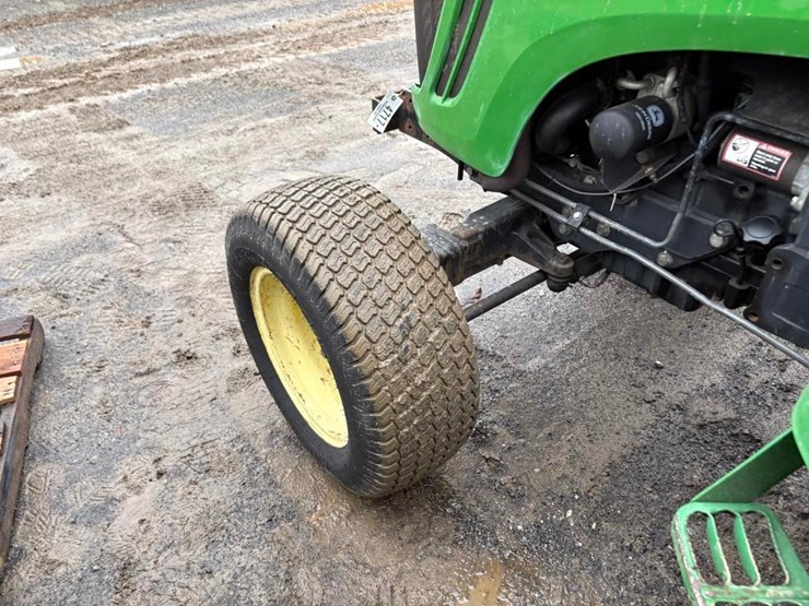 john-deere-4320-image-15