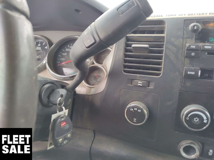 2013-gmc-sierra-2500hd-image-19