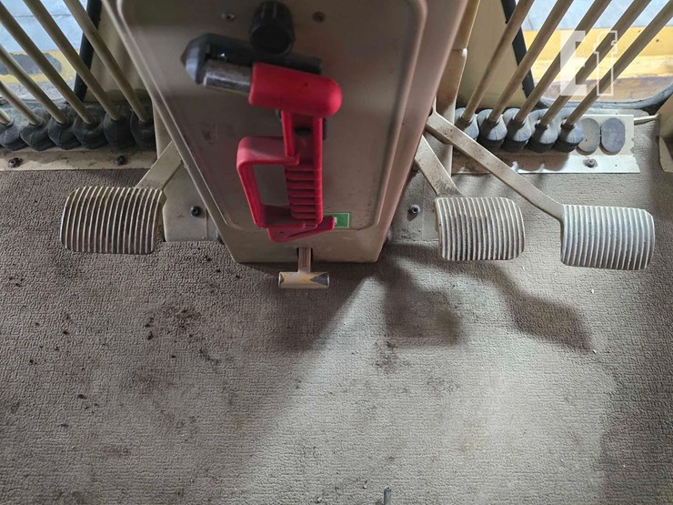 2003-caterpillar-140h-image-13