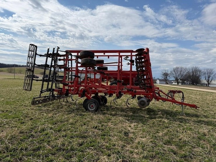 kuhn-landsman-6205-field-finisher-image-4
