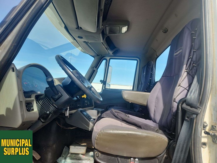 2018-international-workstar-7400-image-16