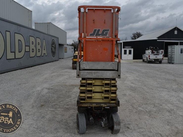 2006-jlg-2630es-image-8