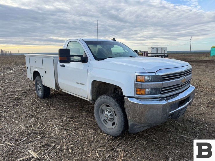 2016-chevrolet-silverado-2500-image-7