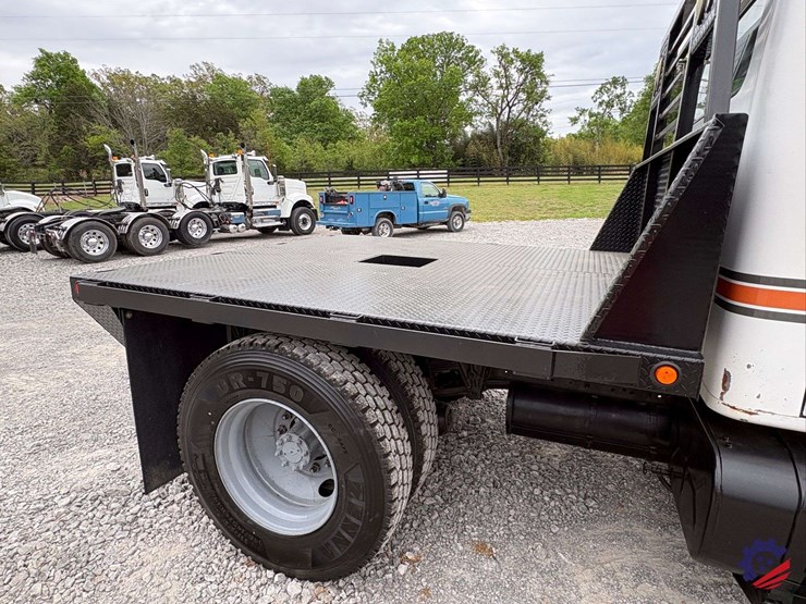 1993-international-4700-image-32