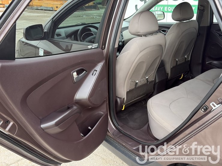 2015-hyundai-tucson-image-13