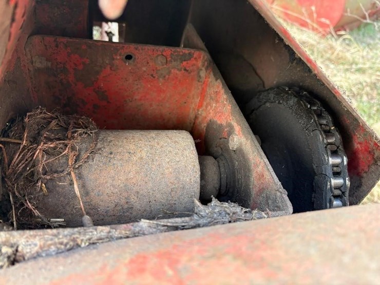 h&s-model-180-manure-spreader-image-8