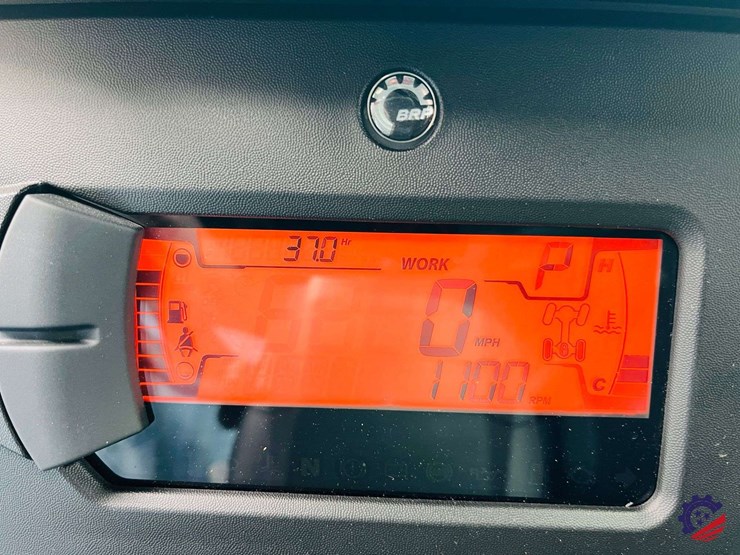 2026-can-am-defender-limited-hd11-triple-image-59