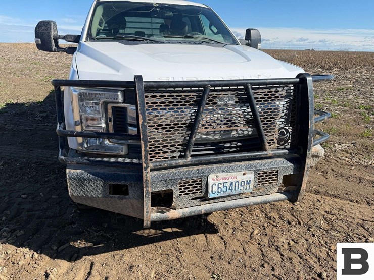 2018-ford-f250-image-8