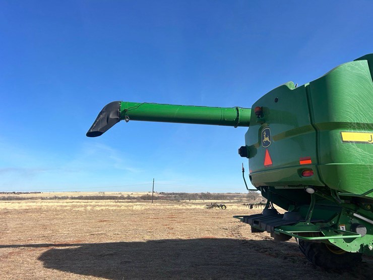 2013-john-deere-s680-image-2