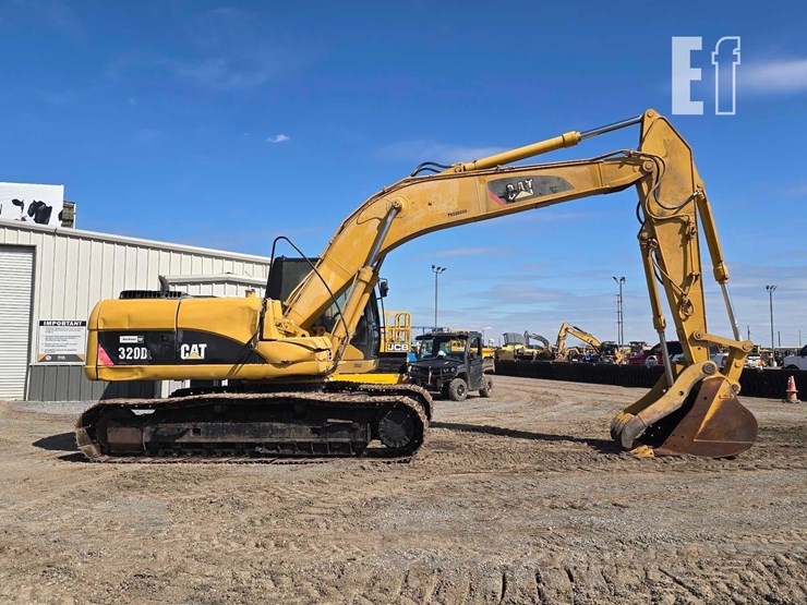 2007-caterpillar-320dl-image-6