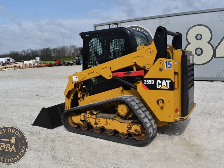 2017-caterpillar-259d-image-7