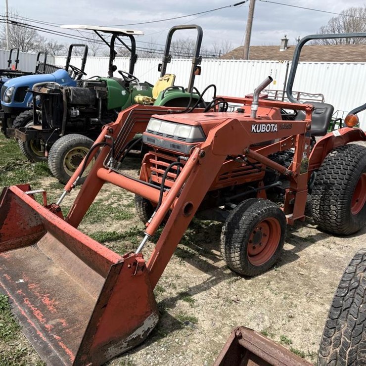 KUBOTA L2350