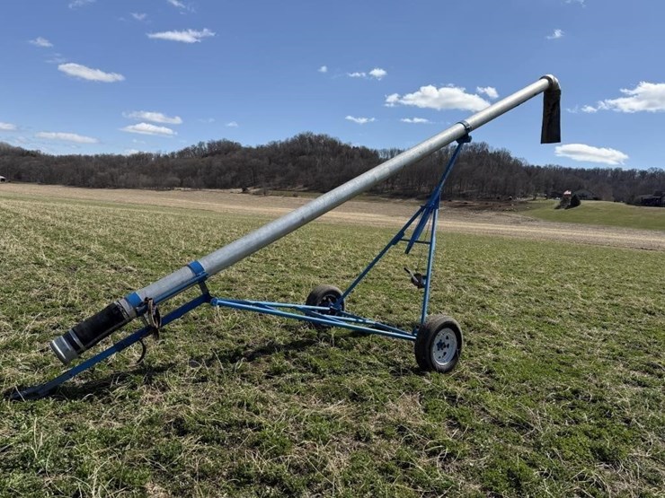 8"-manure-fill-stand-image-3