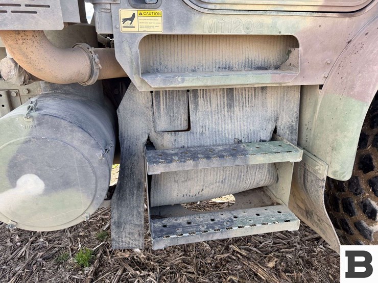 2002-oshkosh-mk23-image-37