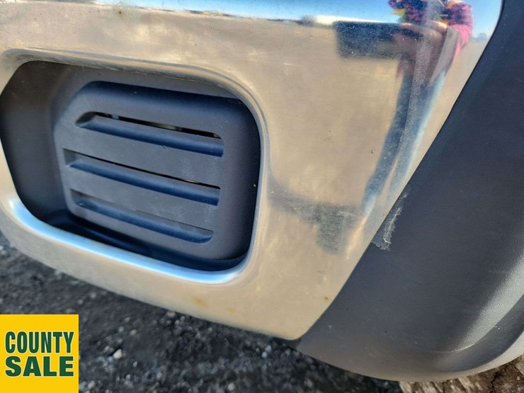 2013-ford-f550-image-35