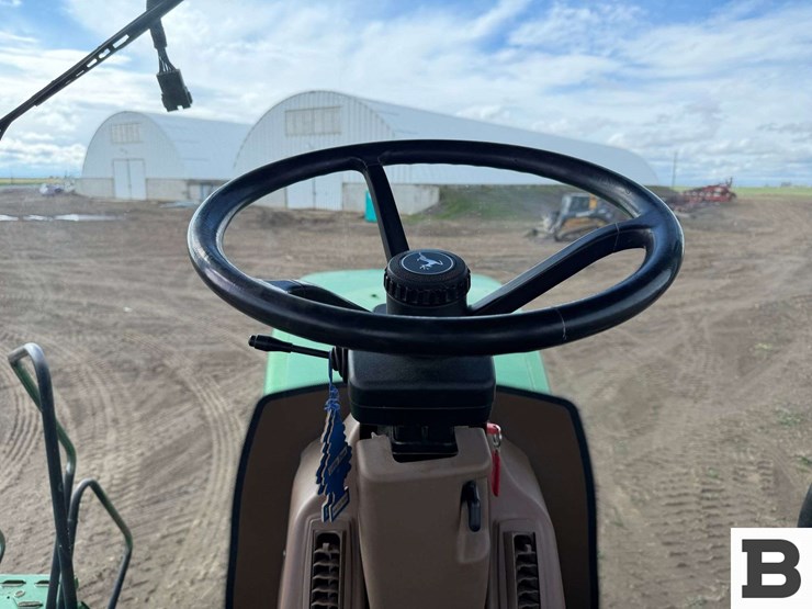 2004-john-deere-9520t-image-76