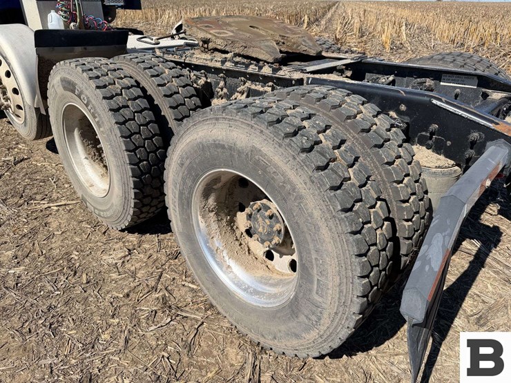 2013-international-prostar-image-19