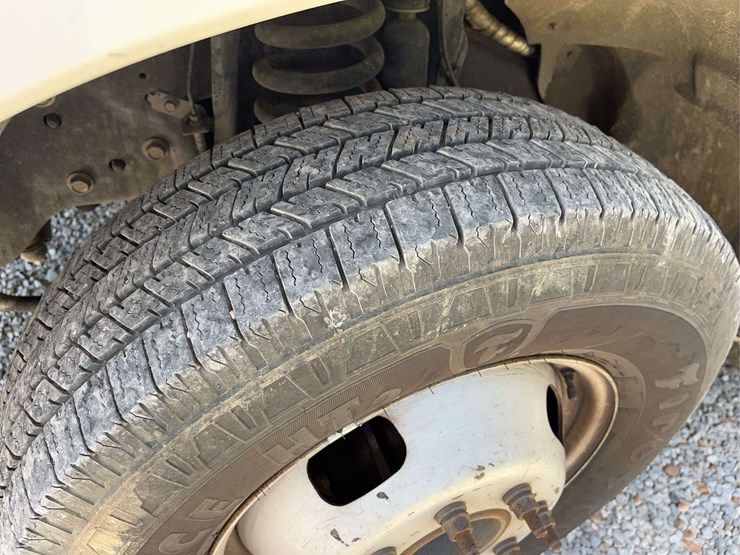 2016-ford-f350-image-18