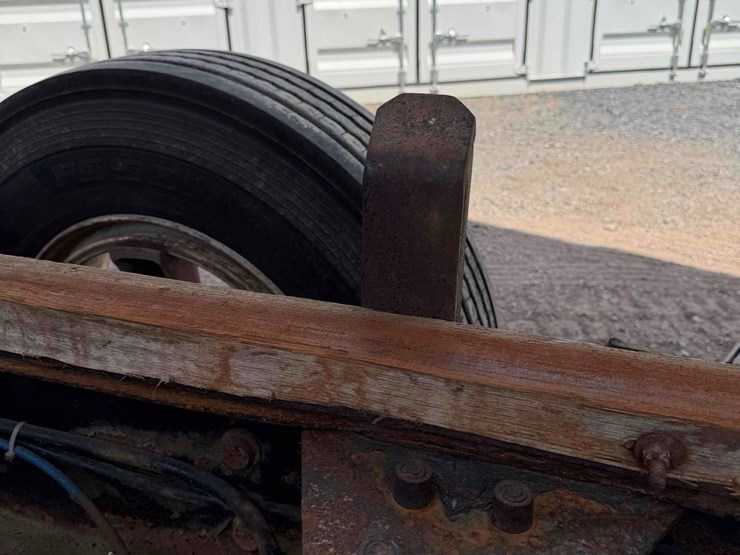 2007-mack-granite-gu713-image-24